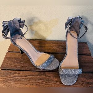 Material Girl Beverly Silver Metallic High Heel Shoe 8 M